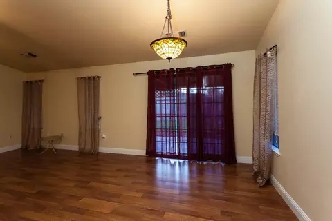 3676 Cherrywood Dr, Redding, CA 96002 photo 10