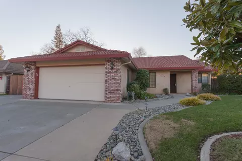 3676 Cherrywood Dr, Redding, CA 96002 photo 1