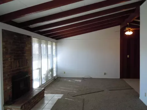 1385 Almond Ave, Redding, CA 96001 photo 18