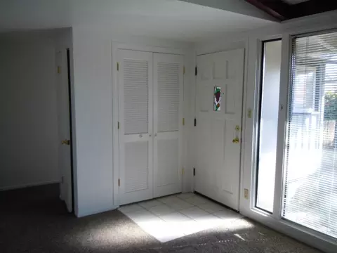 1385 Almond Ave, Redding, CA 96001 photo 1