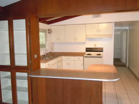 1385 Almond Ave, Redding, CA 96001 photo 22