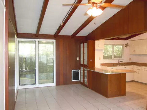 1385 Almond Ave, Redding, CA 96001 photo 21