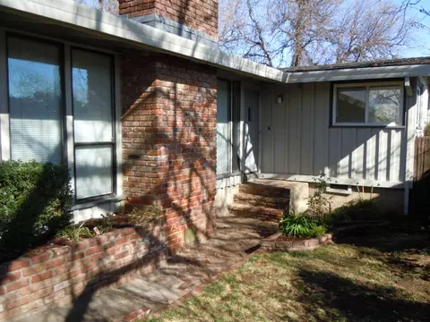 1385 Almond Ave, Redding, CA 96001 photo 11