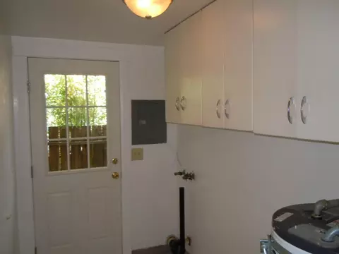 1385 Almond Ave, Redding, CA 96001 photo 25