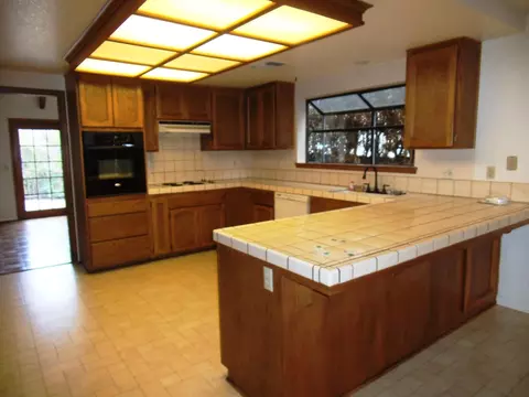 3620 Wasatch Dr, Redding, CA 96001 photo 6