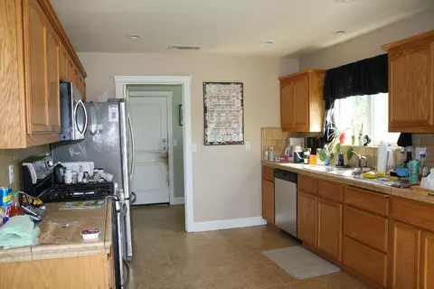 21193 El Toro Ln, Redding, CA 96003 photo 4