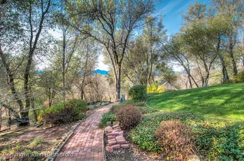 132 Franciscan Trl, Redding, CA 96003 photo 28