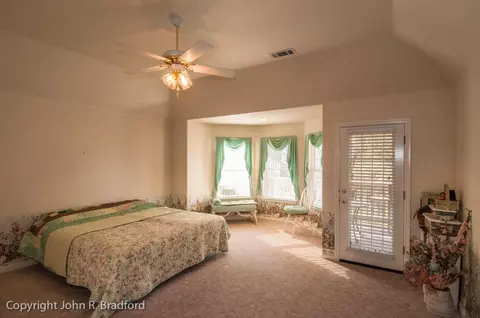 132 Franciscan Trl, Redding, CA 96003 photo 14