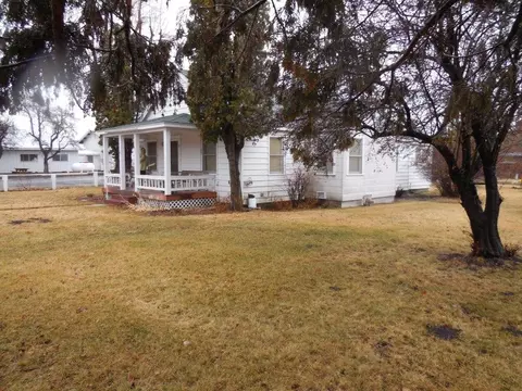 406 Main St, Adin, CA 96006 photo 7