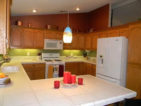 3905 Meadow Oak Way, Redding, CA 96002 photo 8