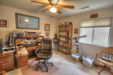 11572 Fox Estates Ct, Redding, CA 96003 photo 9