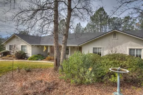 11572 Fox Estates Ct, Redding, CA 96003 photo 16