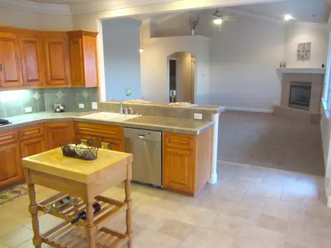 997 Rollingview Dr, Redding, CA 96003 photo 11