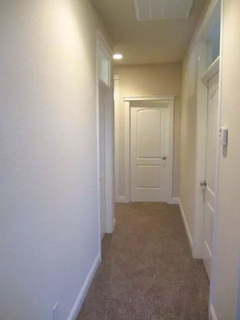 997 Rollingview Dr, Redding, CA 96003 photo 13