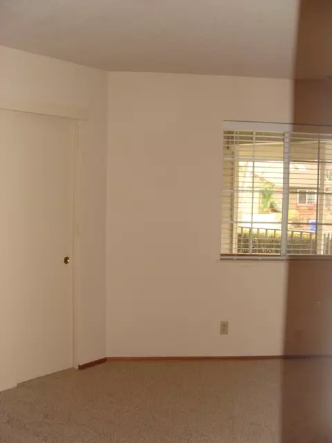 764 Fuller Ct, Redding, CA 96003 photo 9