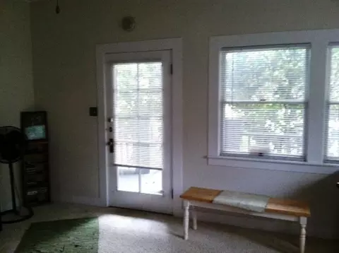 1428 Chestnut St, Redding, CA 96001 photo 3