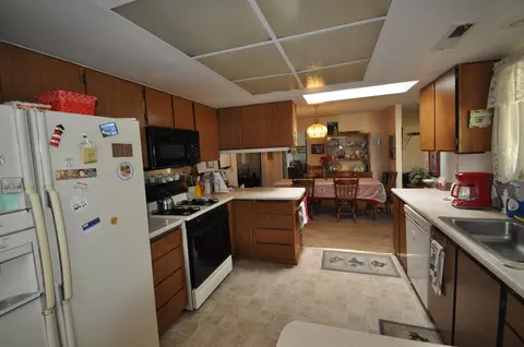 21102 Lynda Ln, Anderson, CA 96007 photo 10