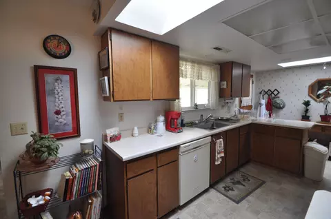 21102 Lynda Ln, Anderson, CA 96007 photo 8