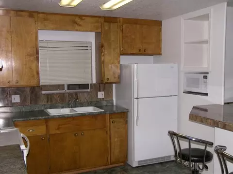 2801 Henderson Rd, Redding, CA 96002 photo 5