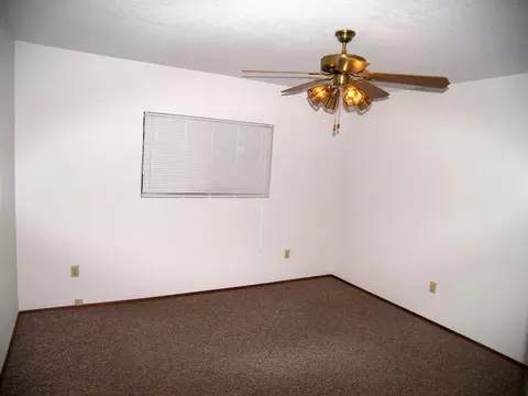 2801 Henderson Rd, Redding, CA 96002 photo 14