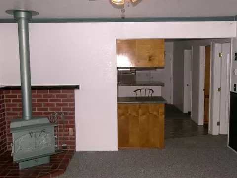 2801 Henderson Rd, Redding, CA 96002 photo 4