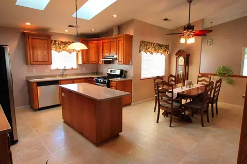 11423 Stillwater Way, Redding, CA 96003 photo 7