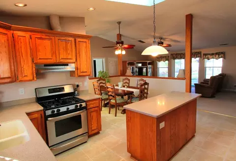 11423 Stillwater Way, Redding, CA 96003 photo 8