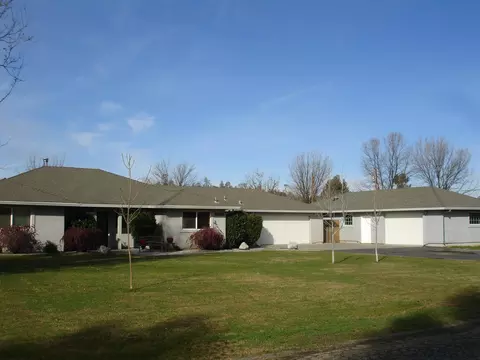 21945 Parkway, Red Bluff, CA 96080 photo 2