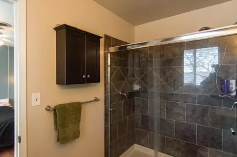 3530 Riverview Dr, Redding, CA 96001 photo 20