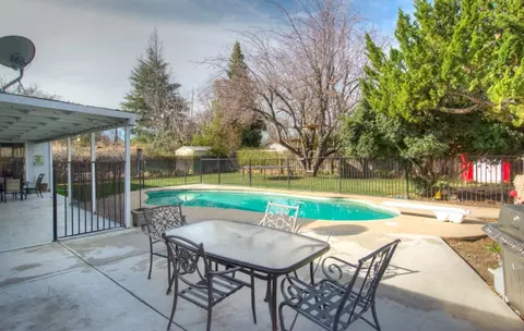 3530 Riverview Dr, Redding, CA 96001 photo 34