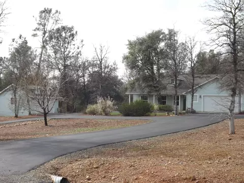 10296 October Ln, Redding, CA 96003 photo 40