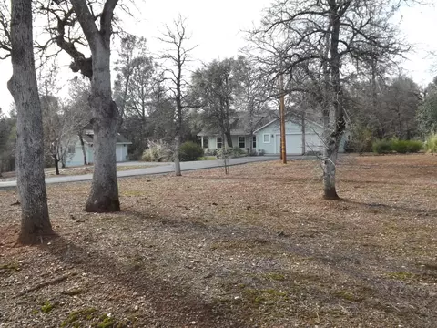 10296 October Ln, Redding, CA 96003 photo 39