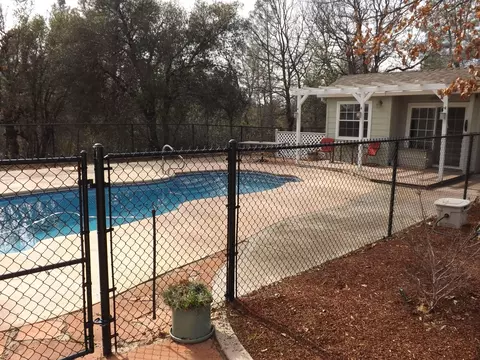 10296 October Ln, Redding, CA 96003 photo 27
