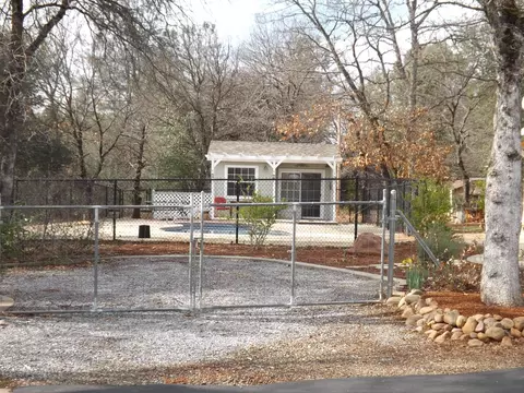 10296 October Ln, Redding, CA 96003 photo 37
