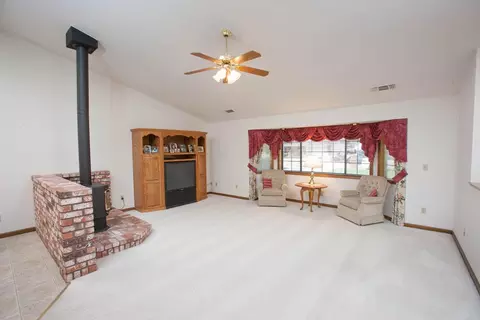 6521 Lucerne Ct, Redding, CA 96001 photo 14