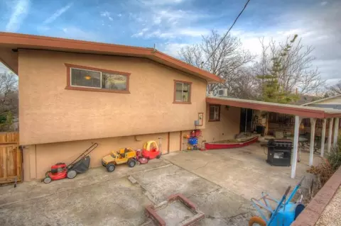 4265 Waushara Ave, Redding, CA 96001 photo 18