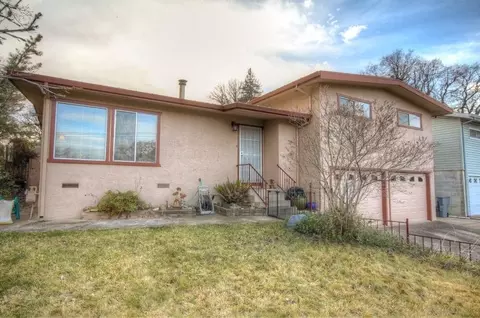 4265 Waushara Ave, Redding, CA 96001 photo 1