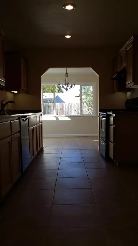 1013 2nd St, Redding, CA 96002 photo 14