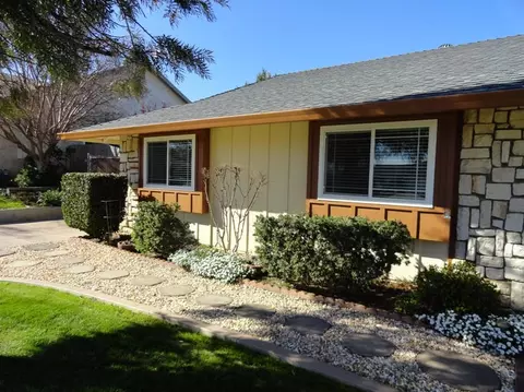 2740 Howard Dr, Redding, CA 96001 photo 17