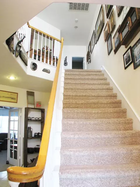 752 Oakhurst Trl, Redding, CA 96003 photo 24