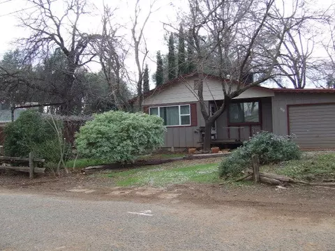 3154 Leonard St, Redding, CA 96002 photo 1