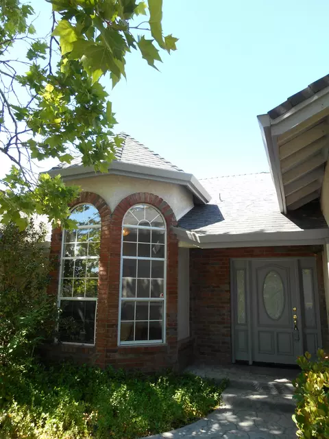 1724 Crosby Ln, Redding, CA 96003 photo 4
