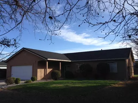 4945 Cedars Rd, Redding, CA 96001 photo 1