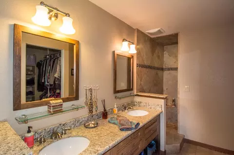15647 Ranchland Dr, Redding, CA 96001 photo 9