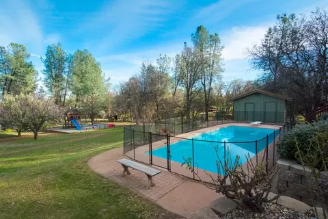 15647 Ranchland Dr, Redding, CA 96001 photo 17