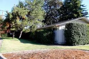 7031 River Dr, Redding, CA 96001 photo 2