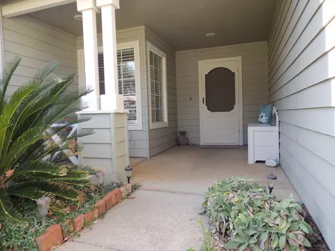 4354 Agnes May Dr, Redding, CA 96002 photo 2