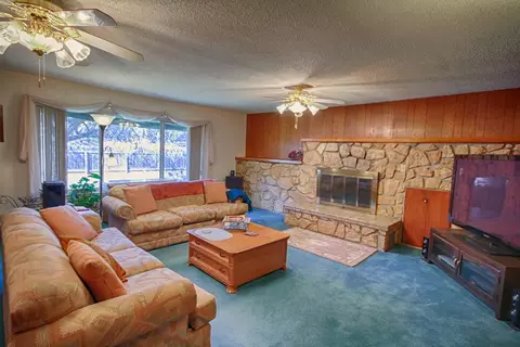 20258 River Valley Dr, Anderson, CA 96007 photo 4
