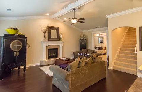 2700 Madison Riv, Redding, CA 96002 photo 7