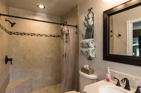574 Terrace, Redding, CA 96002 photo 29